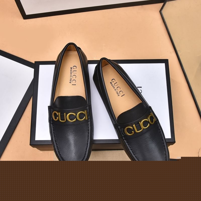G*u*i leather shoes